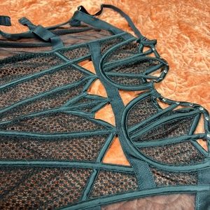 Thistle & Spire “Lyra” Basque - M